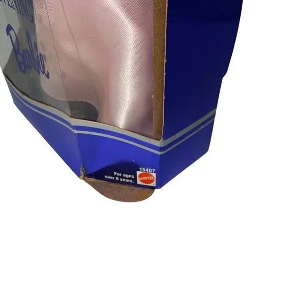 Vintage 1995 Enchanted Evening Barbie Doll #15407 in Pink Satin Gown & Fur Stole - Picture 9 of 10